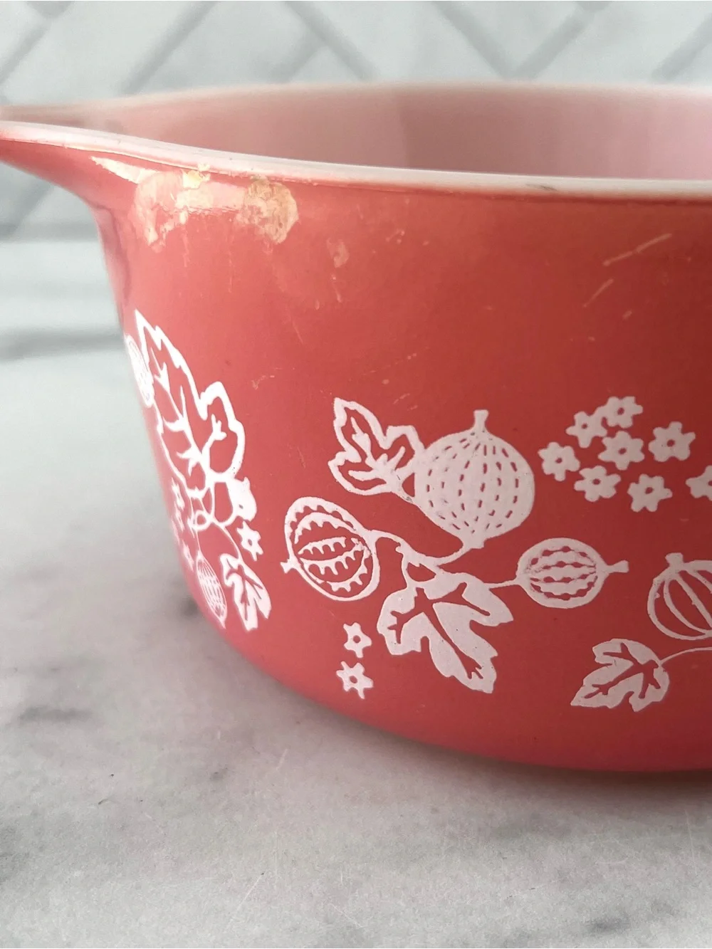 Vintage Pink Gooseberry Pyrex 473 Casserole Dish with Clear Lid